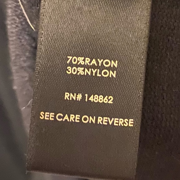 Black Lattice Front Pullover Sweater - Picture 9 of 10